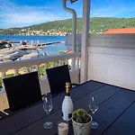 Gurman Gostinjska kuća Supetarska Draga