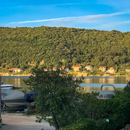 Gostinjska kuća Gurman Supetarska Draga