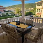 بيت ضيافة Gurman 3*