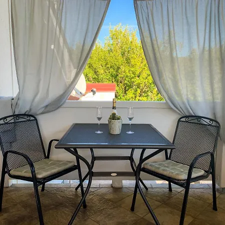 Gurman Guest house *
