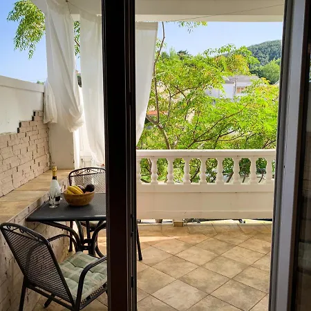 Gurman Guest house