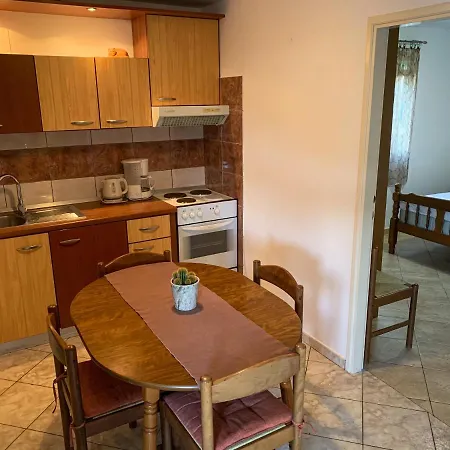 Gurman Guest house
